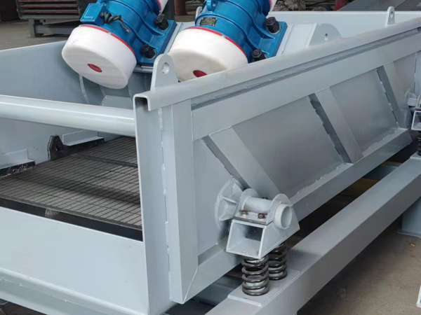 方形高頻振動(dòng)脫水篩