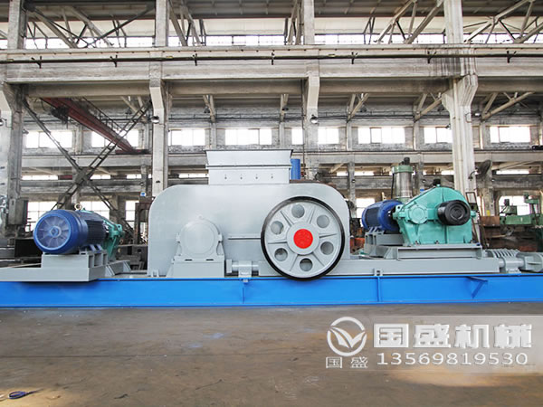 對(duì)輥破碎機(jī)地基 對(duì)輥破碎機(jī)地基